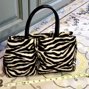 Amanda Smith Crossbody If Desired Or Shoulder Purse ⚜️🖤⚜️